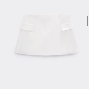 White satin effect skort from Zara